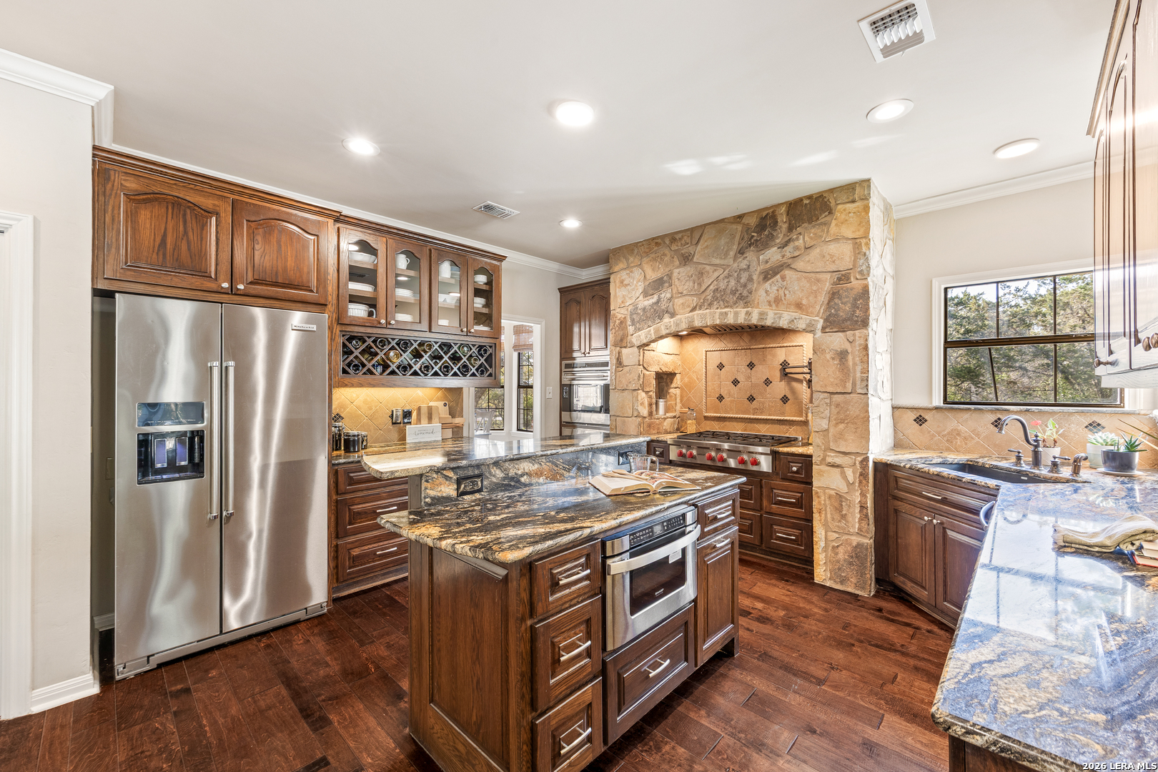 31586 Scarteen Fair Oaks Ranch TX 78015