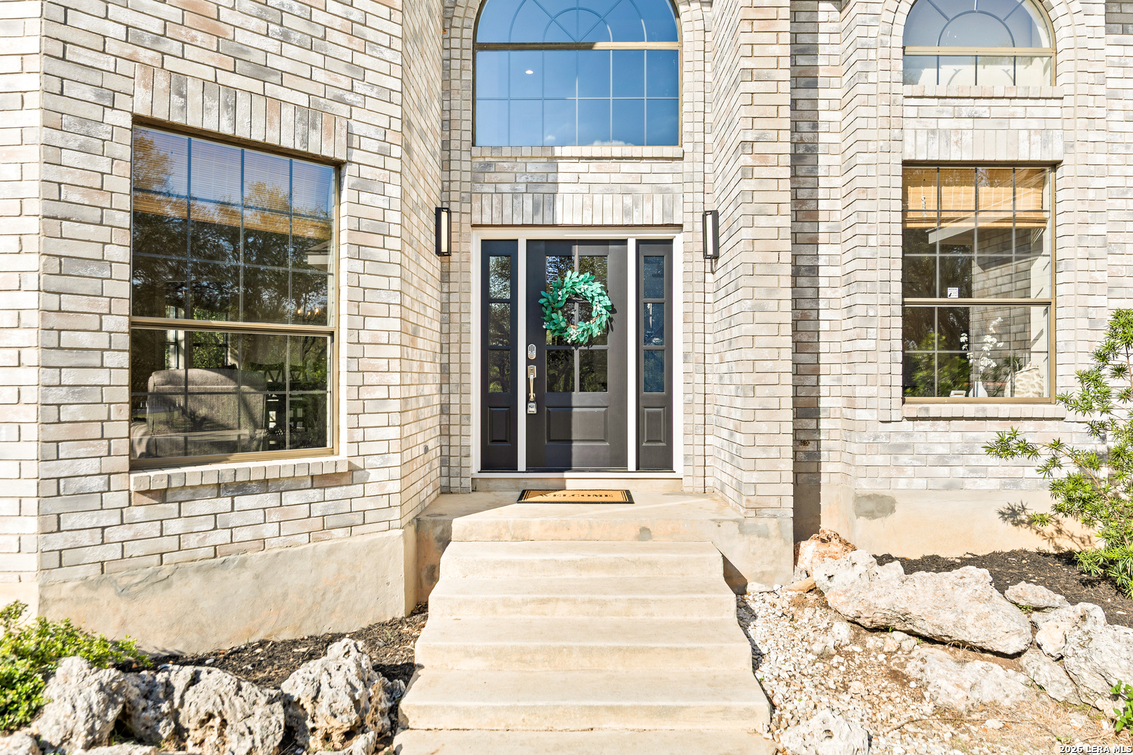31586 Scarteen Fair Oaks Ranch TX 78015