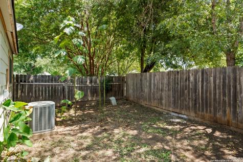 6248 Valley Queen San Antonio TX 78250