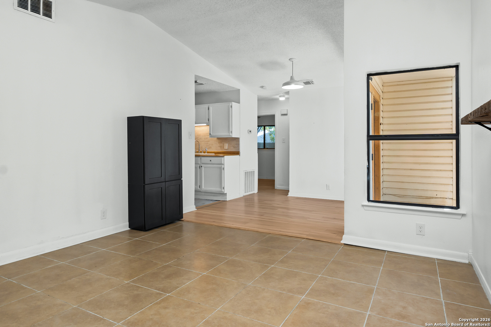6248 Valley Queen San Antonio TX 78250