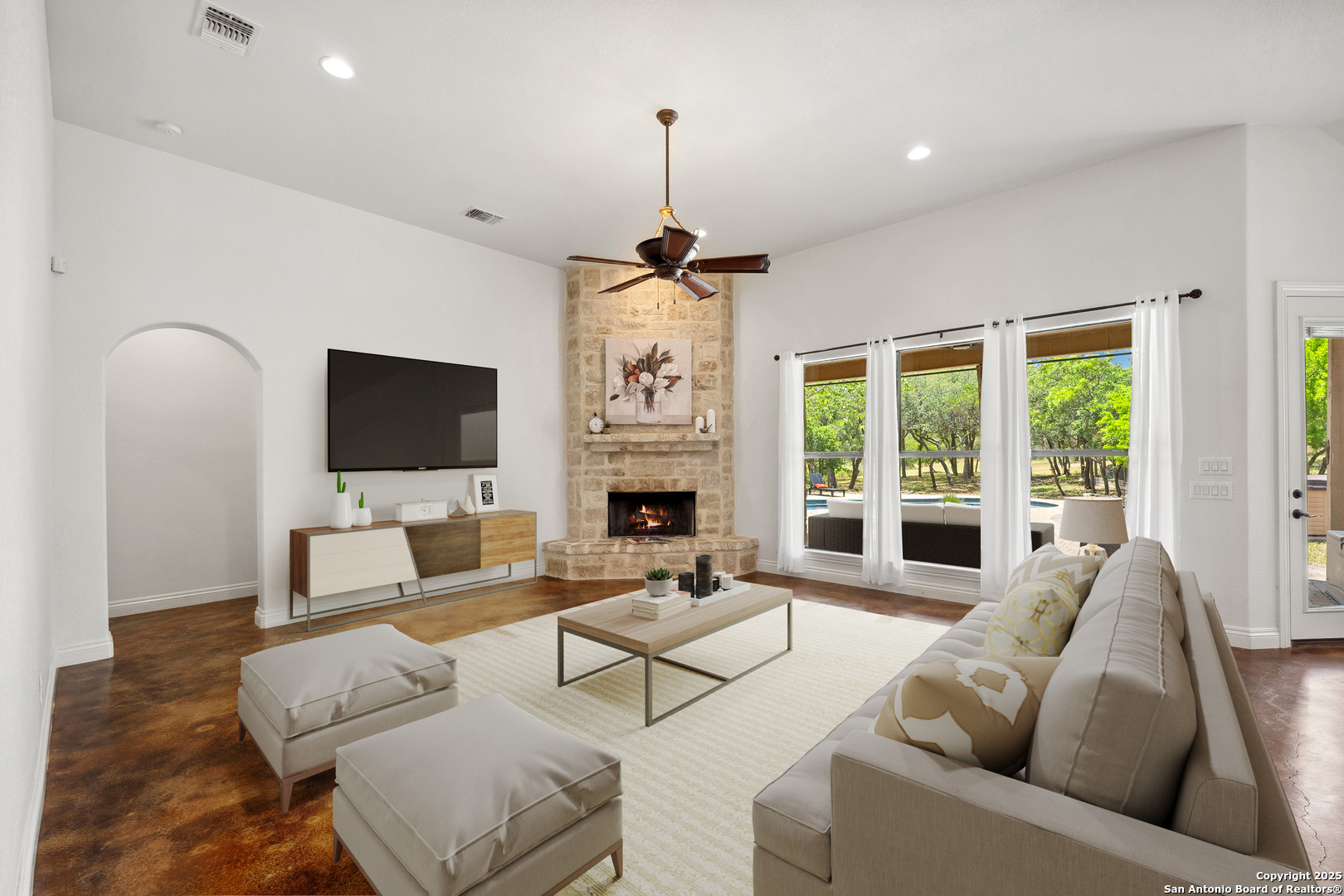 287 County Road 2801 E. Mico TX 78056