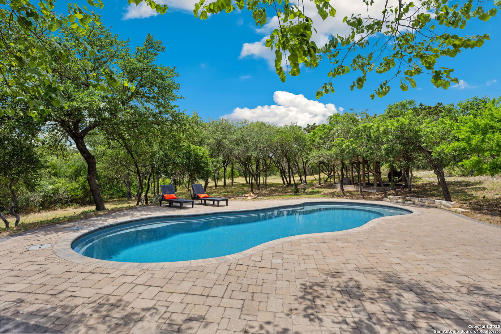 287 County Road 2801 E. Mico TX 78056