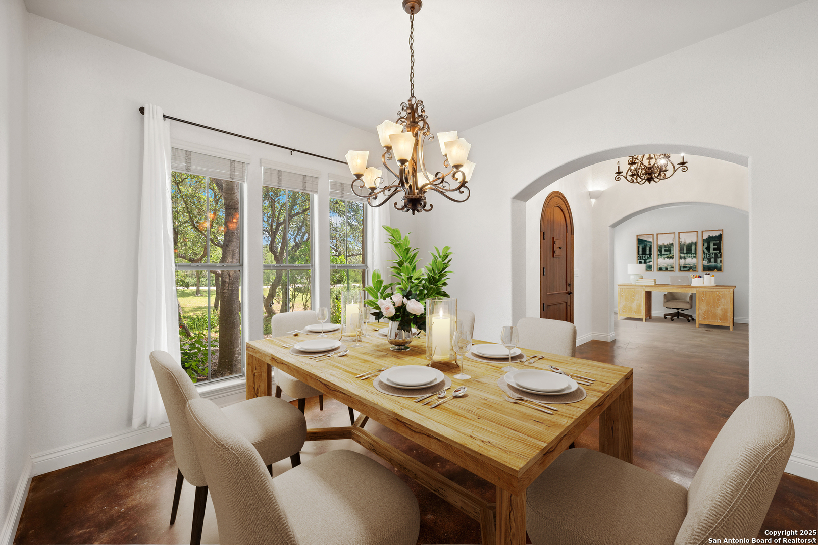 287 County Road 2801 E. Mico TX 78056