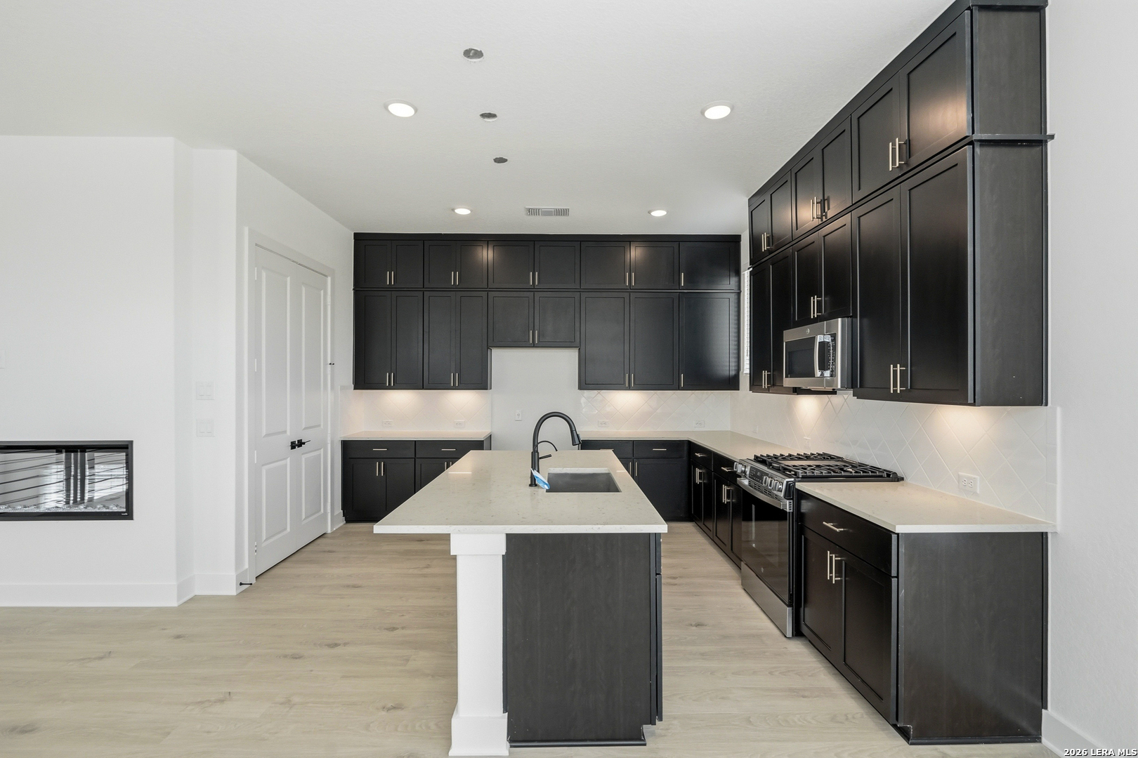 2168 Briggs Summit San Antonio TX 78245