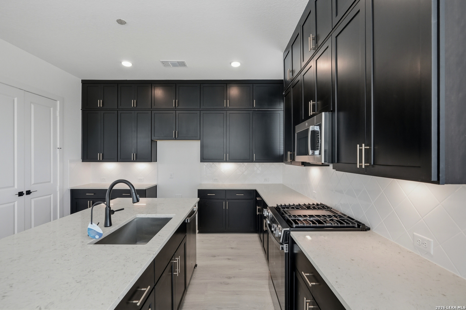 2168 Briggs Summit San Antonio TX 78245