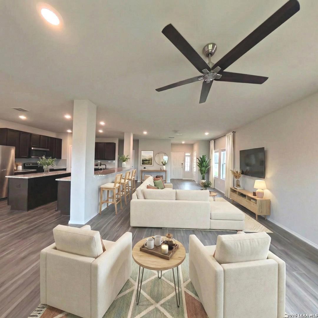 312 Saddle Leaf Cibolo TX 78108