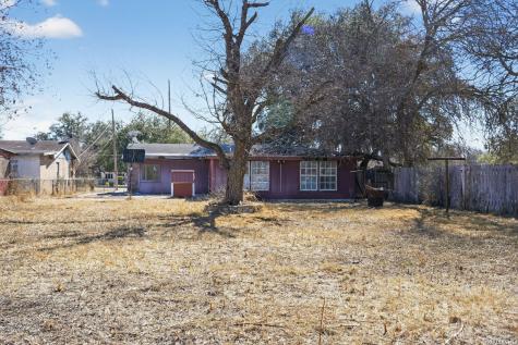1120 Fort Clark Uvalde TX 78801