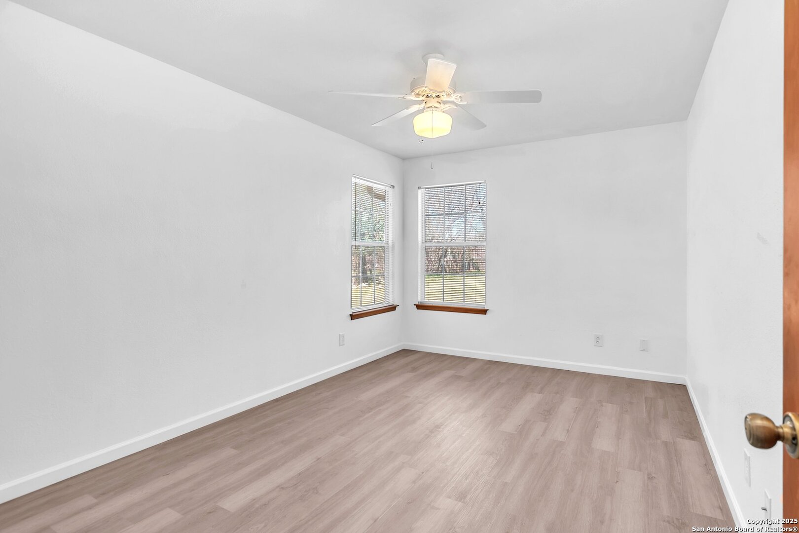 612 E Theissen Boerne TX 78006