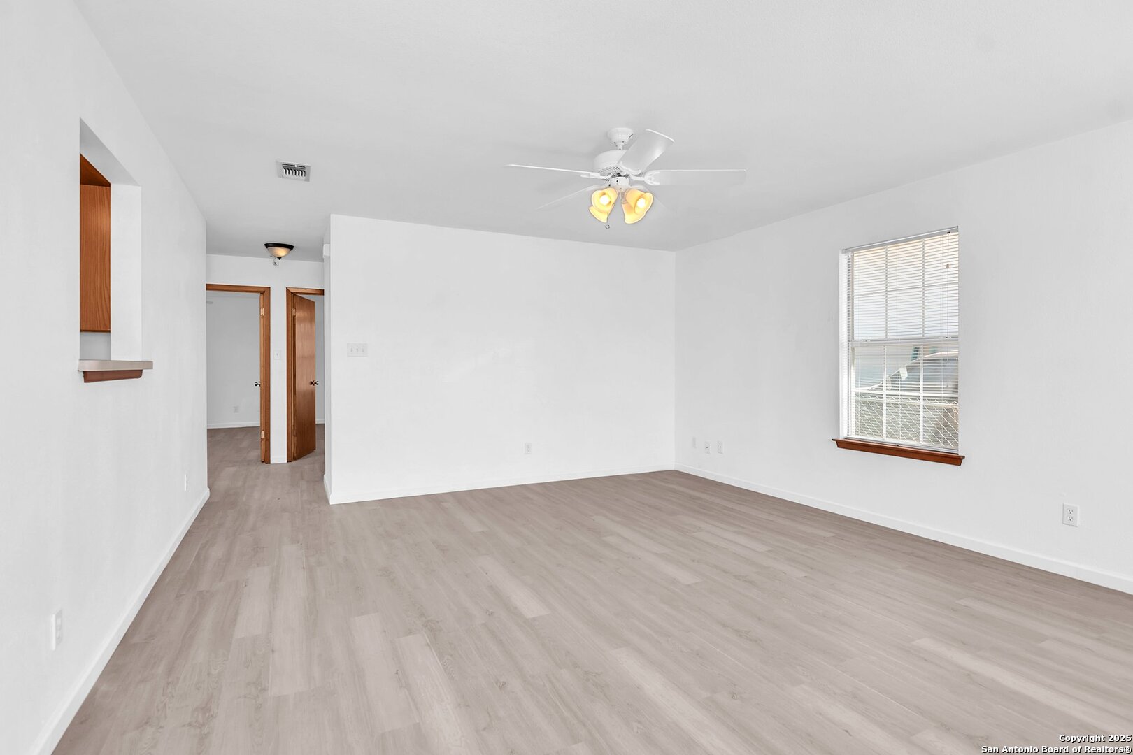 612 E Theissen Boerne TX 78006