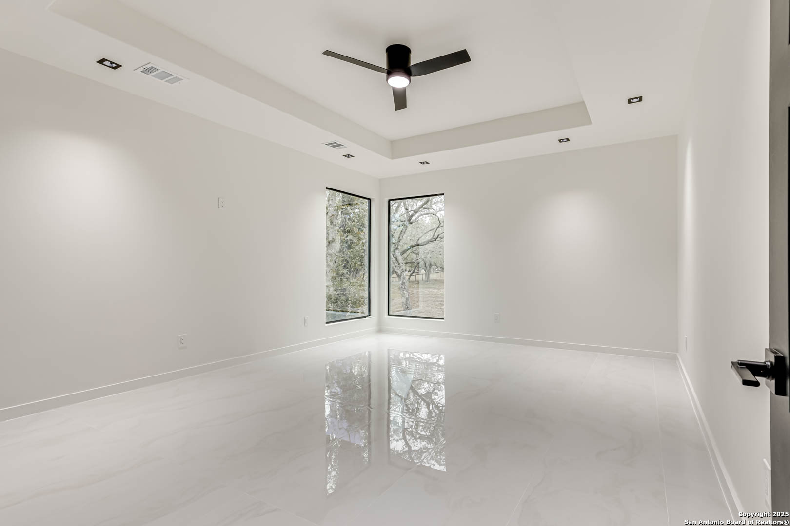 864 Paddy Road Floresville TX 78114