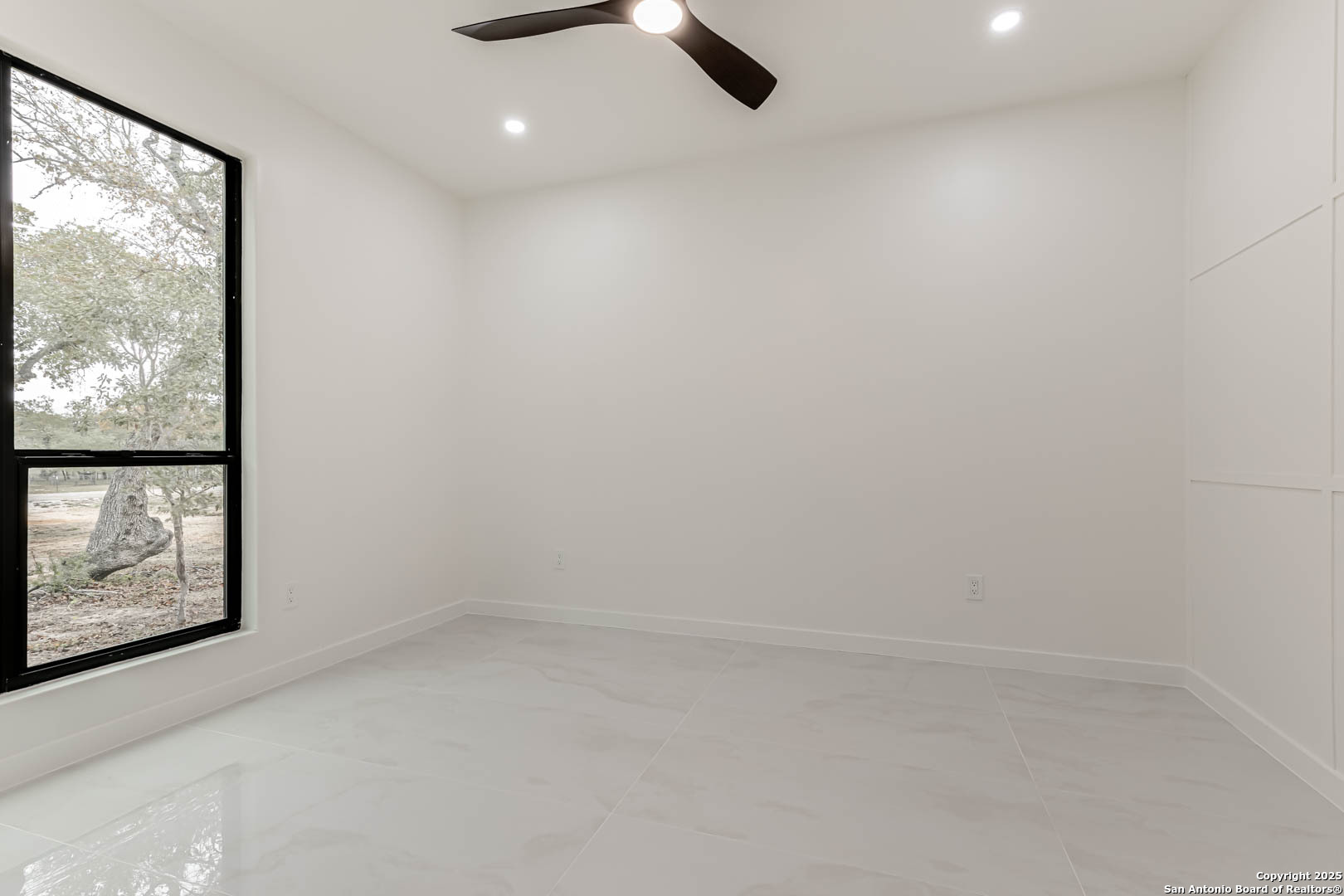 864 Paddy Road Floresville TX 78114