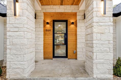 864 Paddy Road Floresville TX 78114