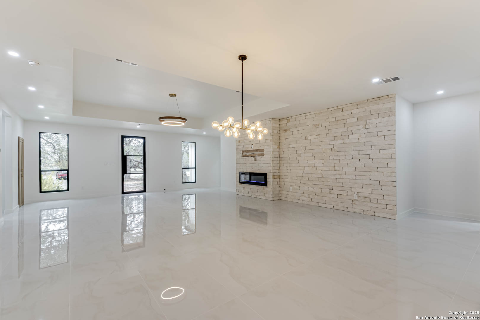 864 Paddy Road Floresville TX 78114