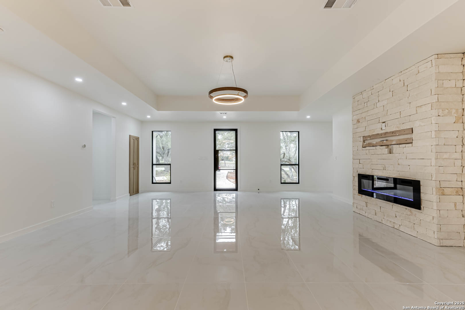 864 Paddy Road Floresville TX 78114