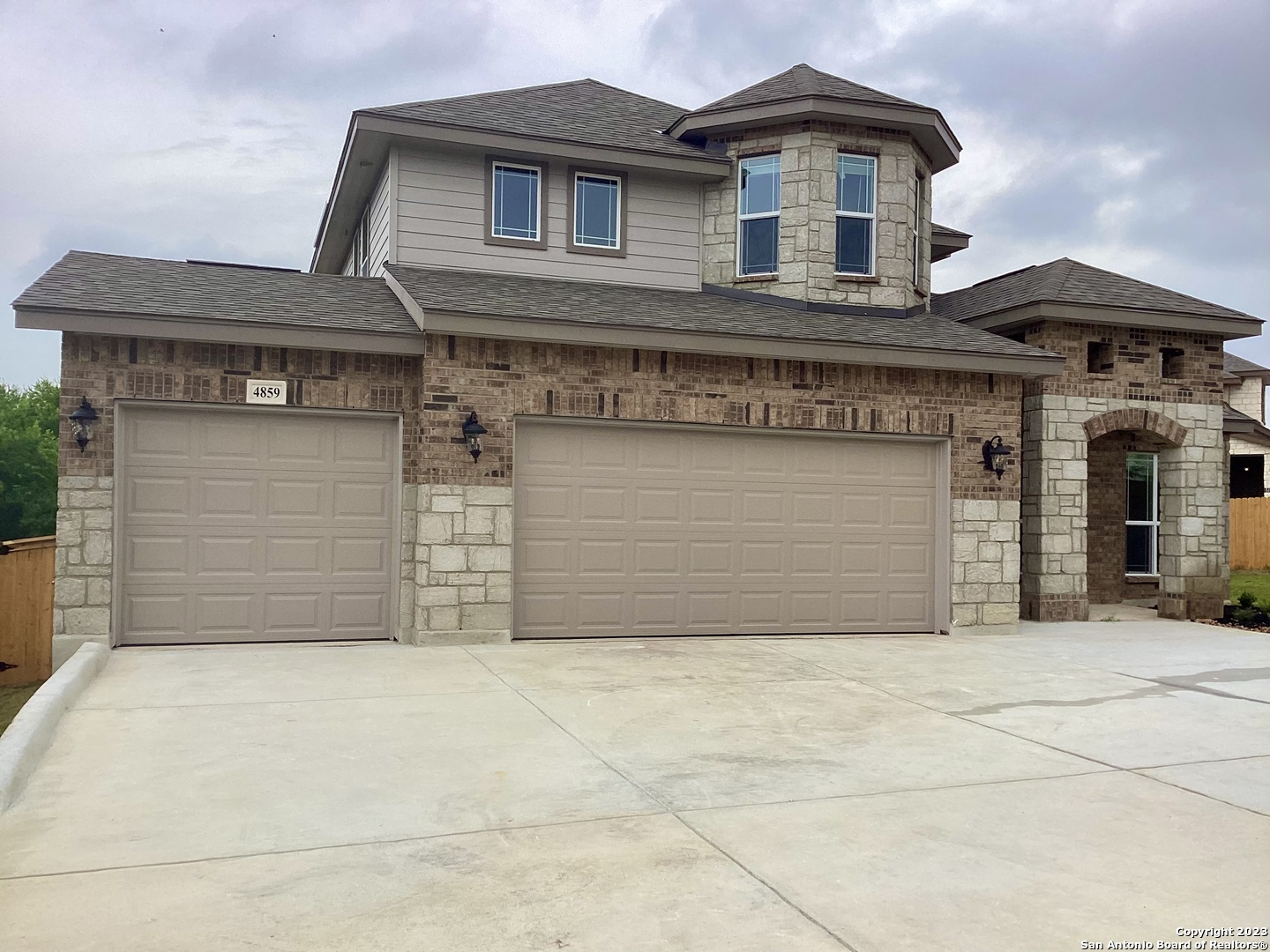 4859 Blue Jasmine San Antonio TX 78245