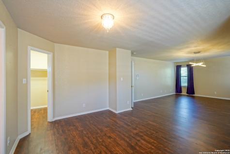 21111 Encino Ash San Antonio TX 78259