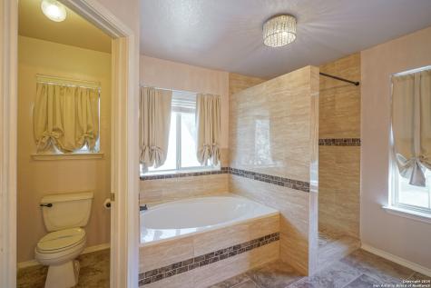 21111 Encino Ash San Antonio TX 78259
