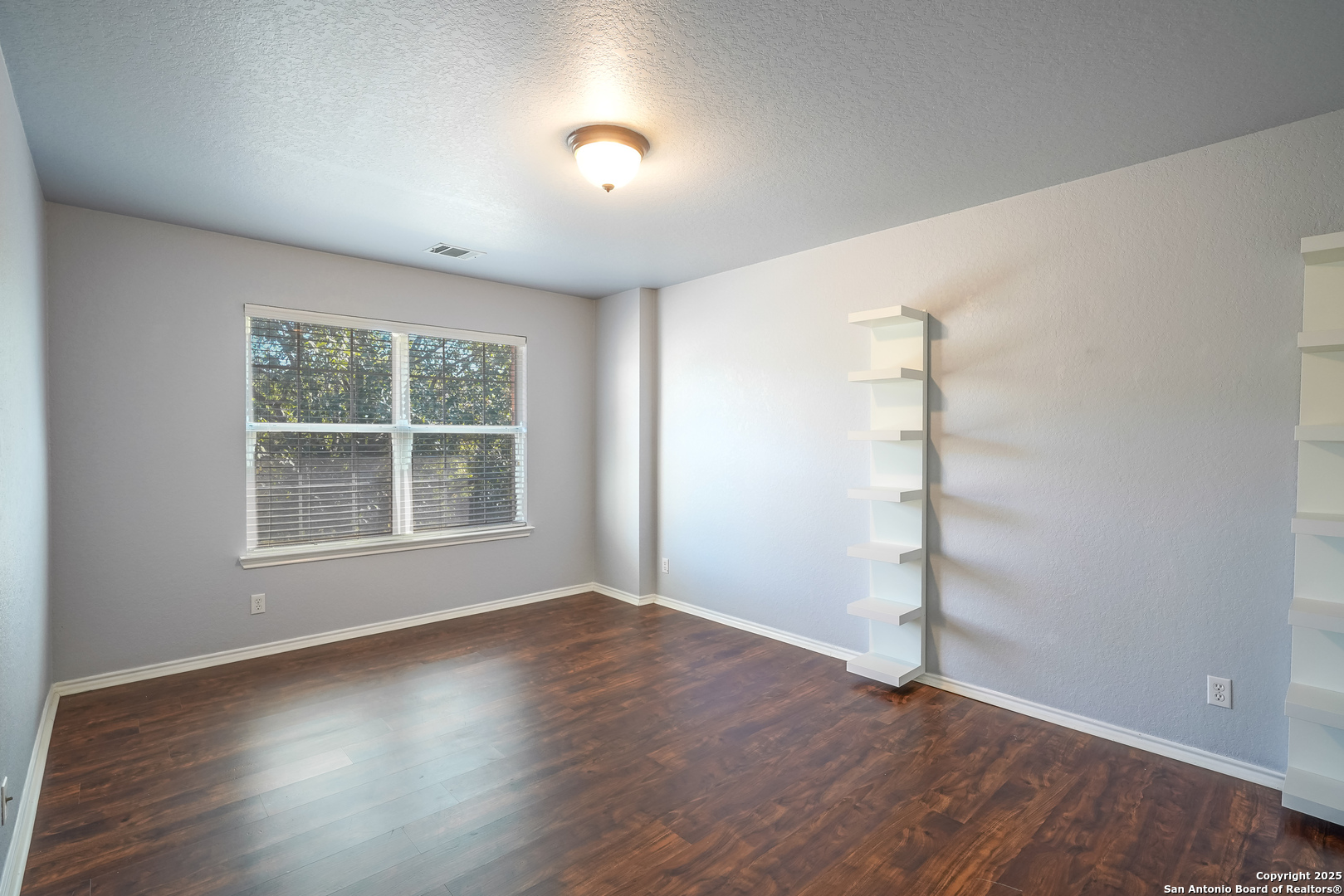 21111 Encino Ash San Antonio TX 78259