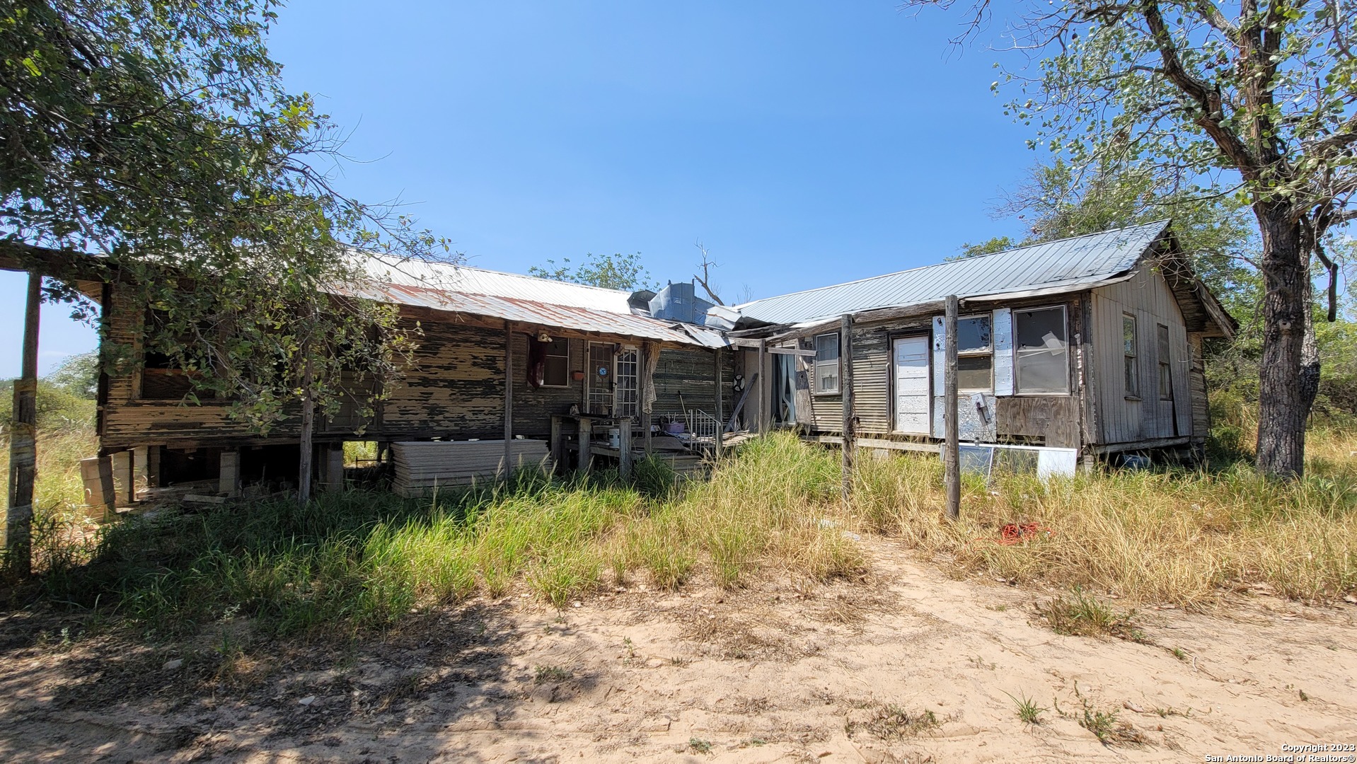 21560 State Highway 16 S Von Ormy TX 78073
