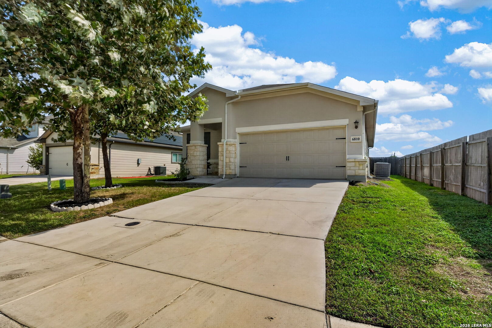 6810 Hanover Stone San Antonio TX 78244