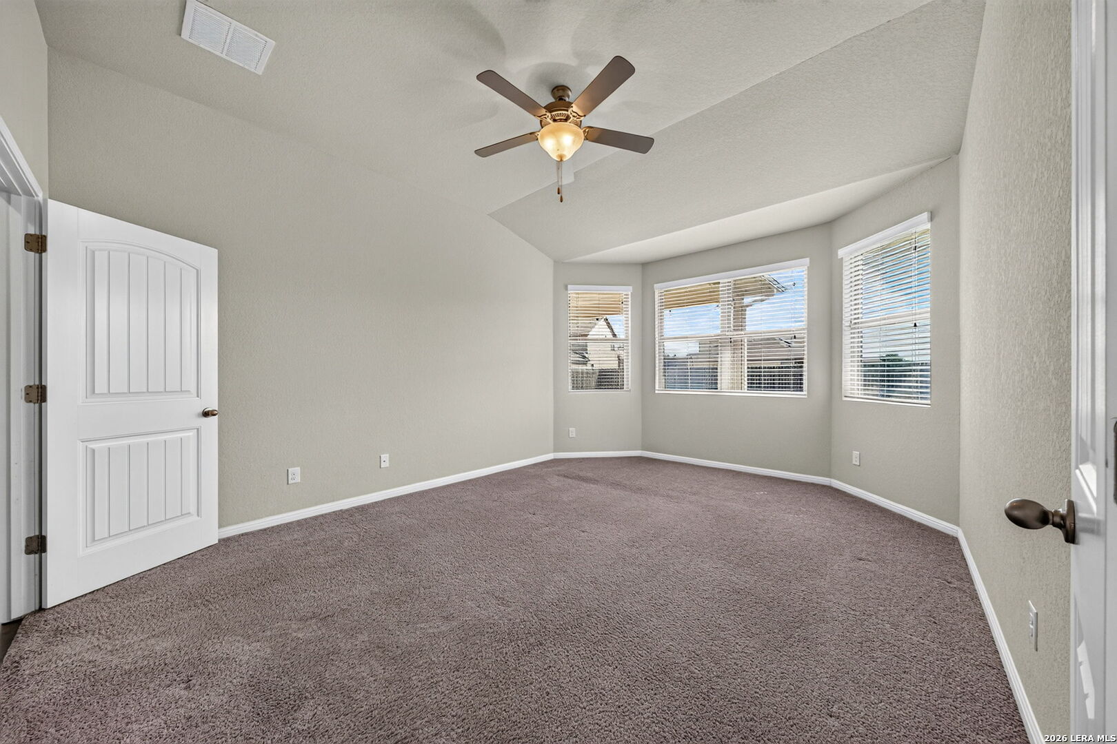 6810 Hanover Stone San Antonio TX 78244