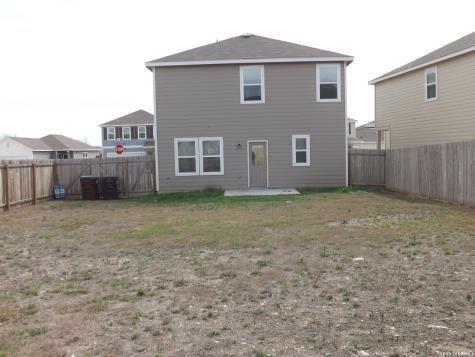 5495 Rue Girard Converse TX 78109