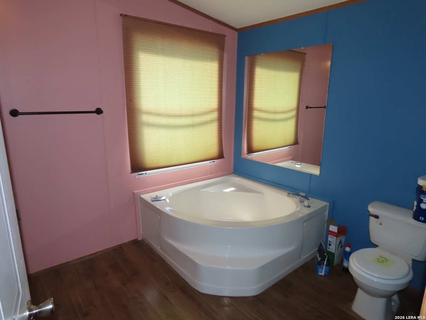 7151 Woodlake Parkway #128 San Antonio TX 78218