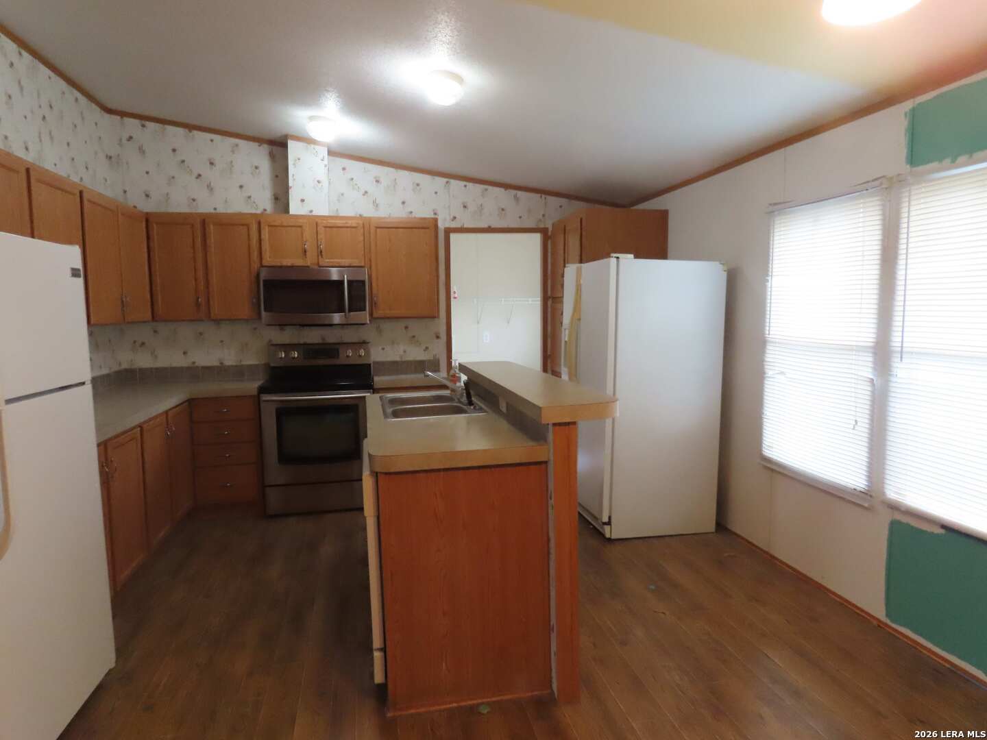 7151 Woodlake Parkway #128 San Antonio TX 78218