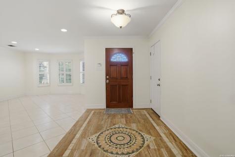 16426 Hillview Pass Drive San Antonio TX 78247
