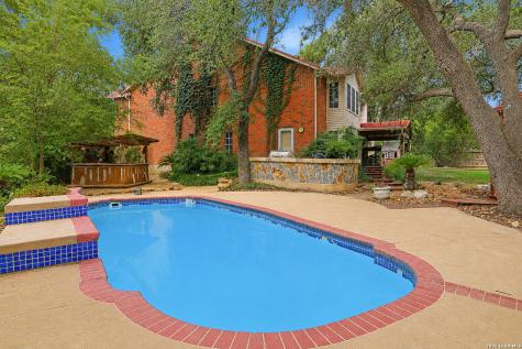 16426 Hillview Pass Drive San Antonio TX 78247