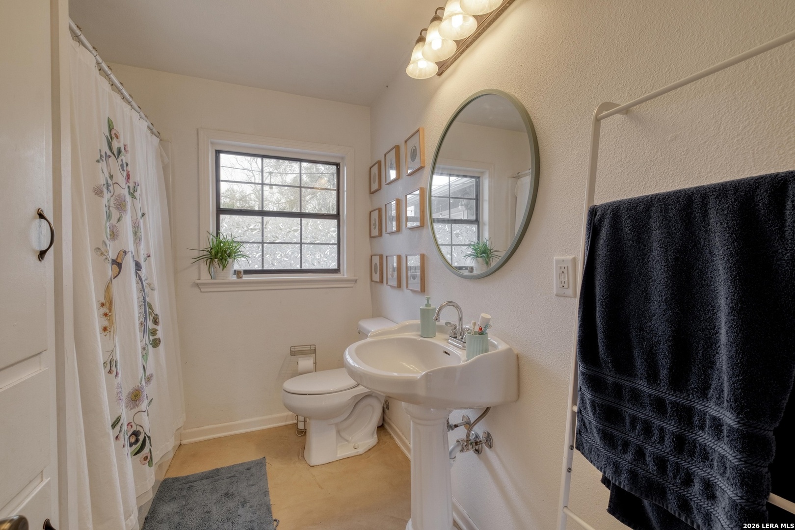 1233 Orange Lockhart TX 78644