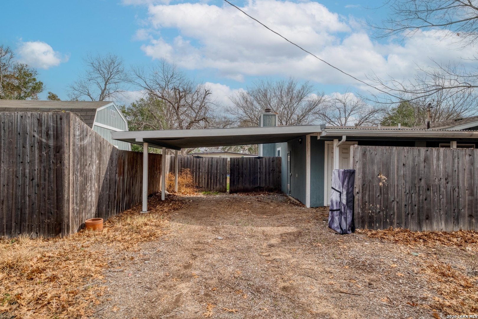 1233 Orange Lockhart TX 78644