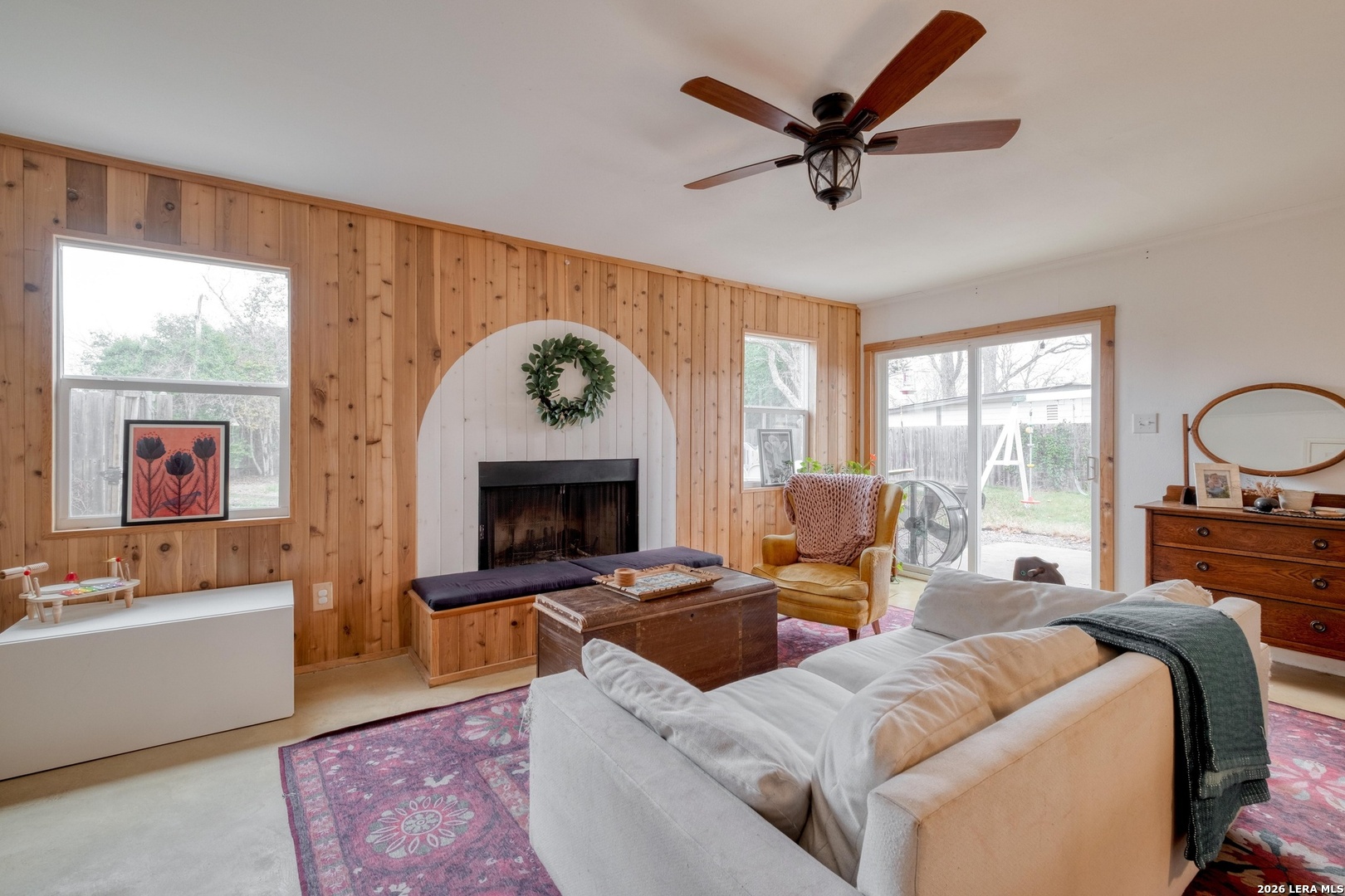 1233 Orange Lockhart TX 78644