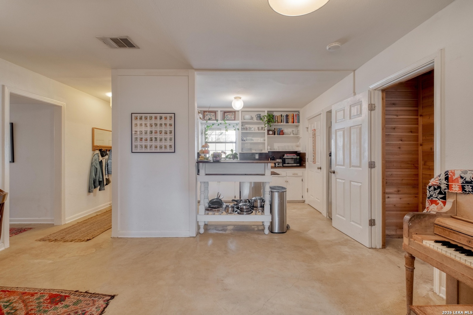 1233 Orange Lockhart TX 78644