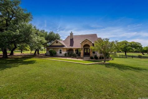 194 Mull Road Kerrville TX 78028