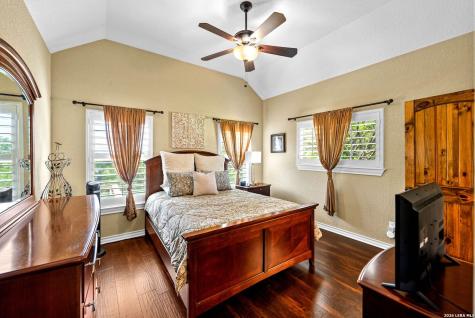 194 Mull Road Kerrville TX 78028