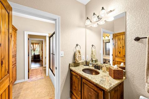 194 Mull Road Kerrville TX 78028