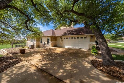 194 Mull Road Kerrville TX 78028