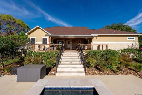 194 Mull Road Kerrville TX 78028