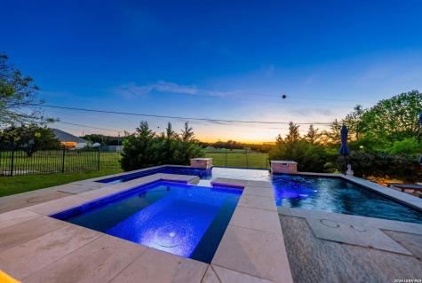 194 Mull Road Kerrville TX 78028