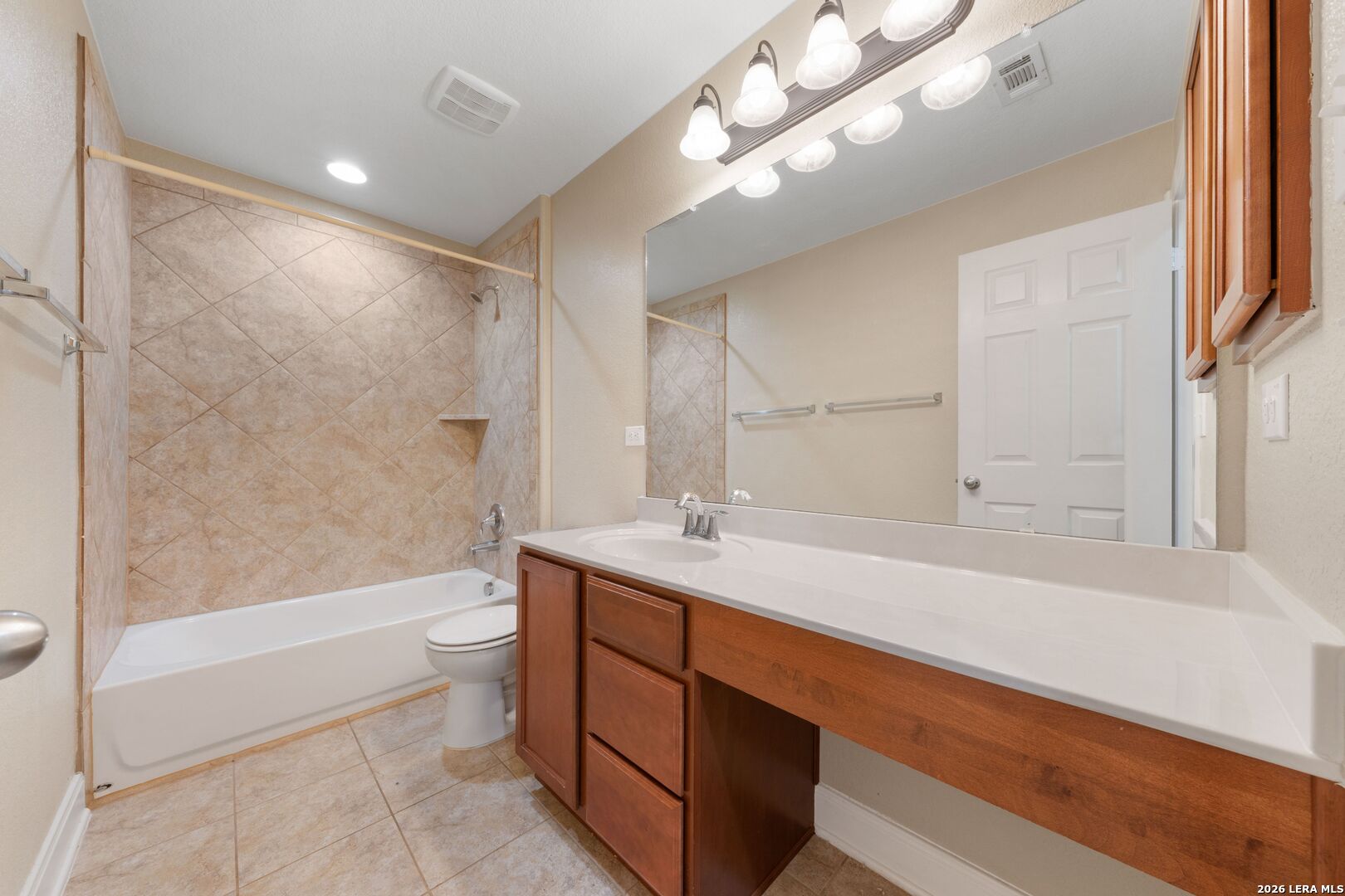11906 Amsterdam San Antonio TX 78230