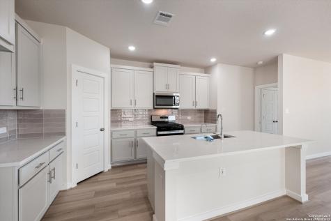 6006 Calgary Park San Antonio TX 78233