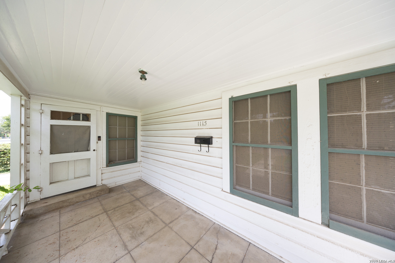 1115 Donaldson Avenue San Antonio TX 78228