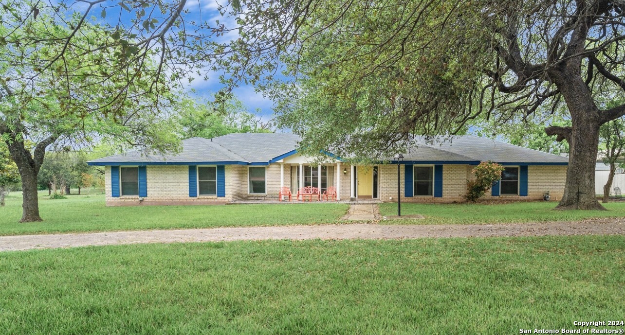 505 Fm 471 N Castroville TX 78009
