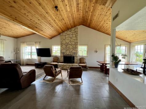 545 Highgate Drive Bandera TX 78003