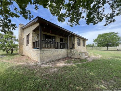 545 Highgate Drive Bandera TX 78003