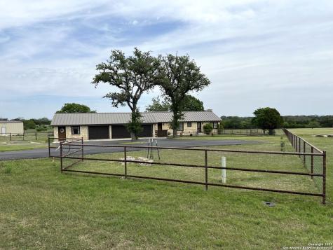545 Highgate Drive Bandera TX 78003