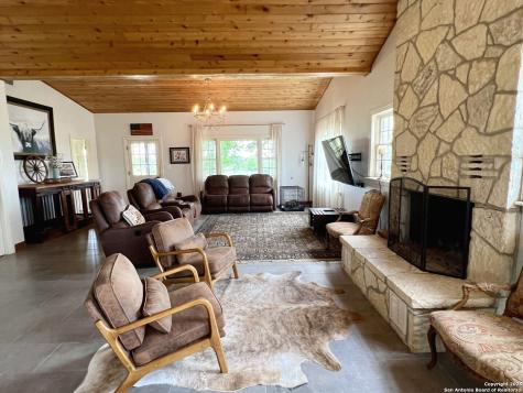 545 Highgate Drive Bandera TX 78003