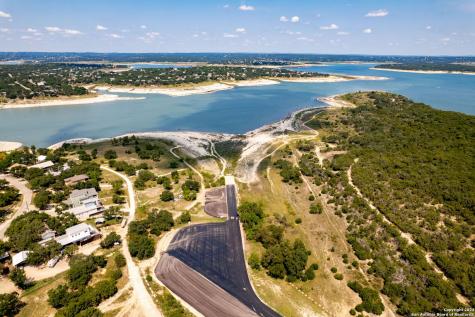 1381 Hillcrest Forest Canyon Lake TX 78133