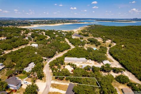 1381 Hillcrest Forest Canyon Lake TX 78133